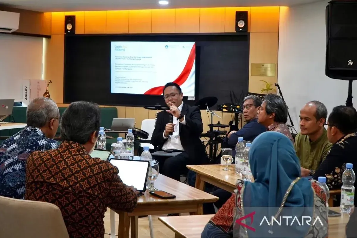Kemdiktisaintek Perkuat Ekosistem Riset lewat Konsorsium, Integrasi Pendanaan, dan Fokus Masalah Nyata
