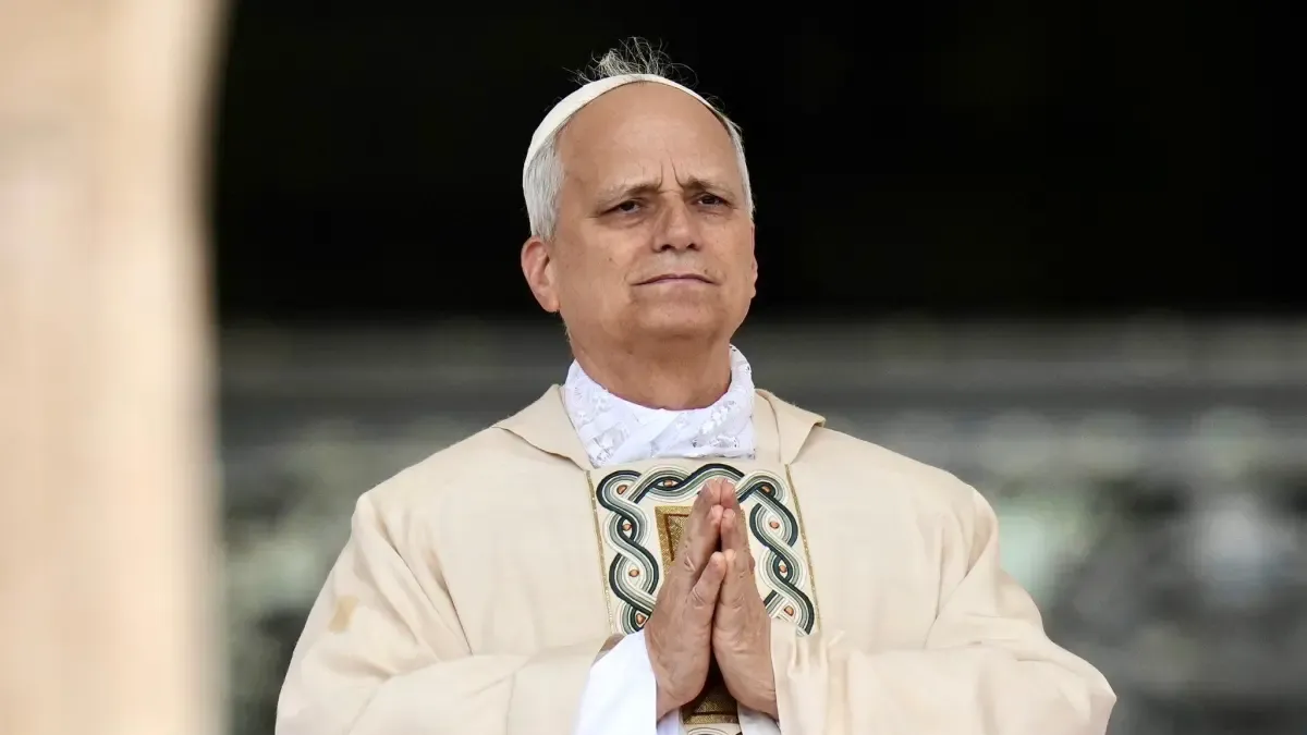 Pope Leo XIV Serukan Penghentian Perang dalam Pidato Saat Memimpin Doa