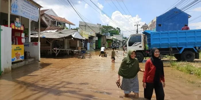 WALHI Nilai Banjir dan Longsor Berulang di Kabupaten Bandung Dipicu Lemahnya Mitigasi dan Alih Fungsi Lahan