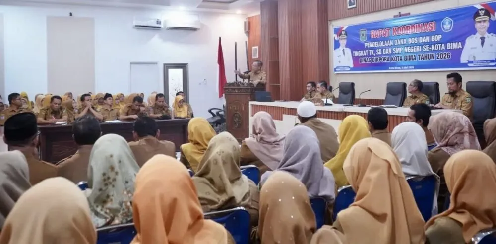 Wali Kota Bima Tekankan Transparansi dan Akuntabilitas Pengelolaan Dana BOS dan BOP