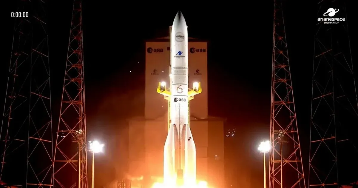 Ariane 6 Luncurkan 32 Satelit Internet Amazon ke Orbit Bumi Rendah