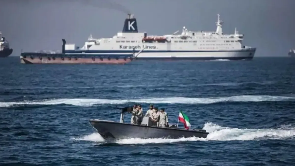 Iran Kembali Menutup Selat Hormuz, Ketegangan dengan AS Meningkat