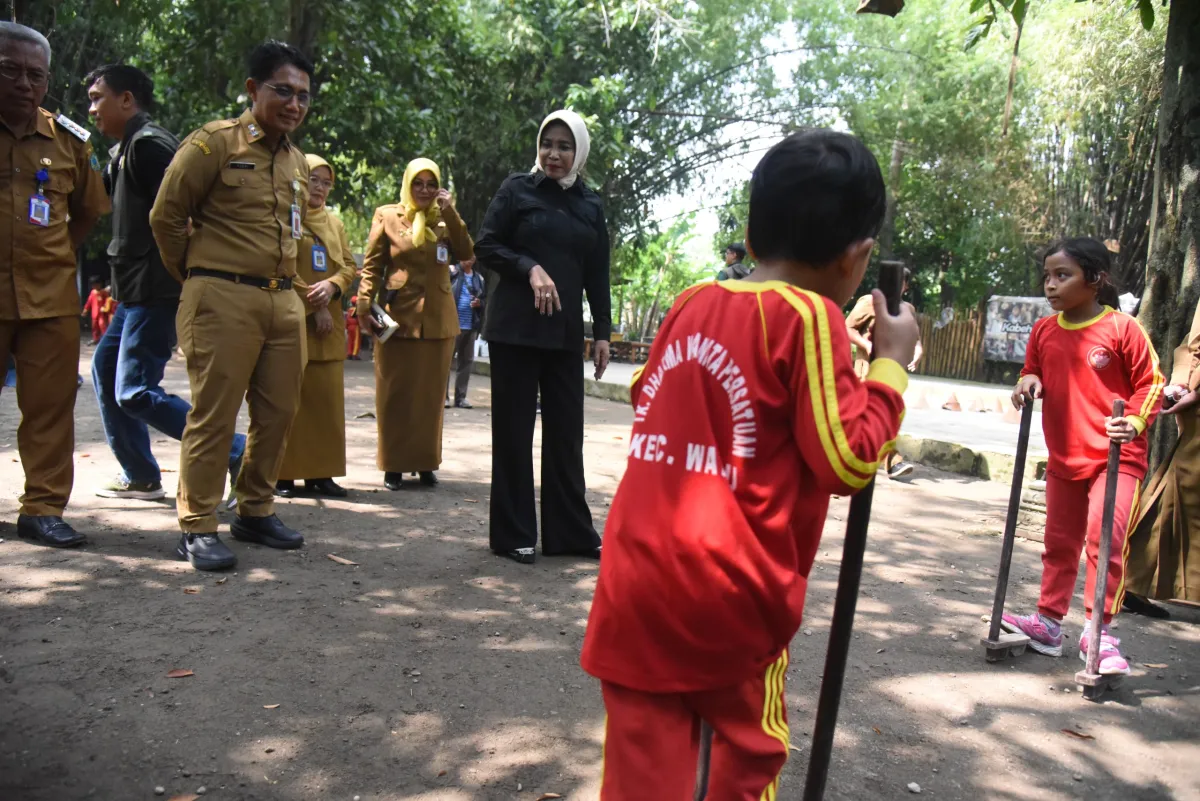 Wabup Sidoarjo Tinjau Kampung Lali Gadget, Dorong Aktivitas Anak Tanpa Ketergantungan Gawai