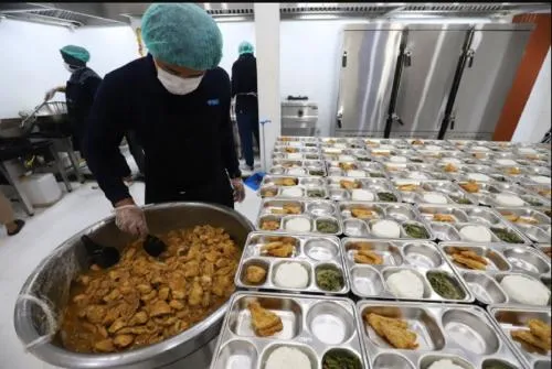 Zulkifli Hasan: Dapur SPPG Wajib Serap Bahan Pangan dari Kopdes Merah Putih dan Usaha Desa Setempat