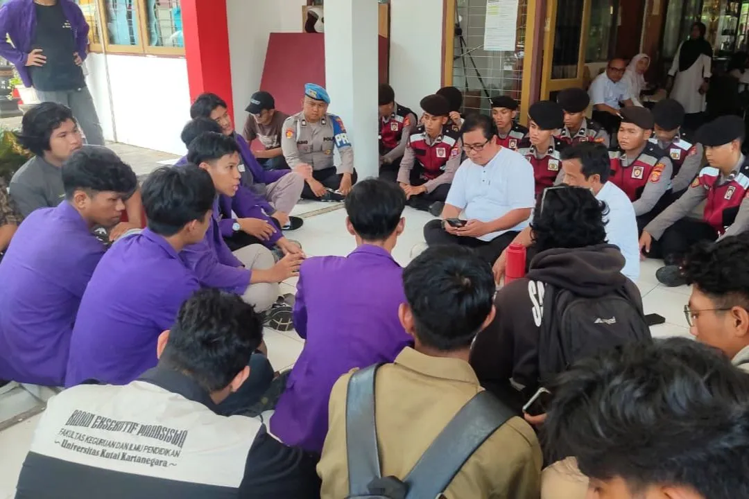 BEM Unikarta Demo DLHK Kutai Kartanegara, Minta Data Pengawasan Lingkungan Dibuka