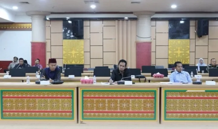 Pansus DPRD Riau Bahas Optimalisasi Pendapatan Daerah, Soroti Integrasi Aplikasi Pelaporan OPD