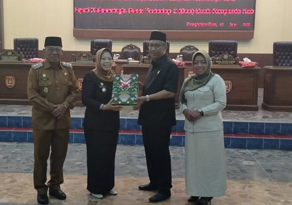 Bupati Kotawaringin Barat Ajukan Dua Raperda: Pertanggungjawaban APBD 2025 dan Pengelolaan BMD