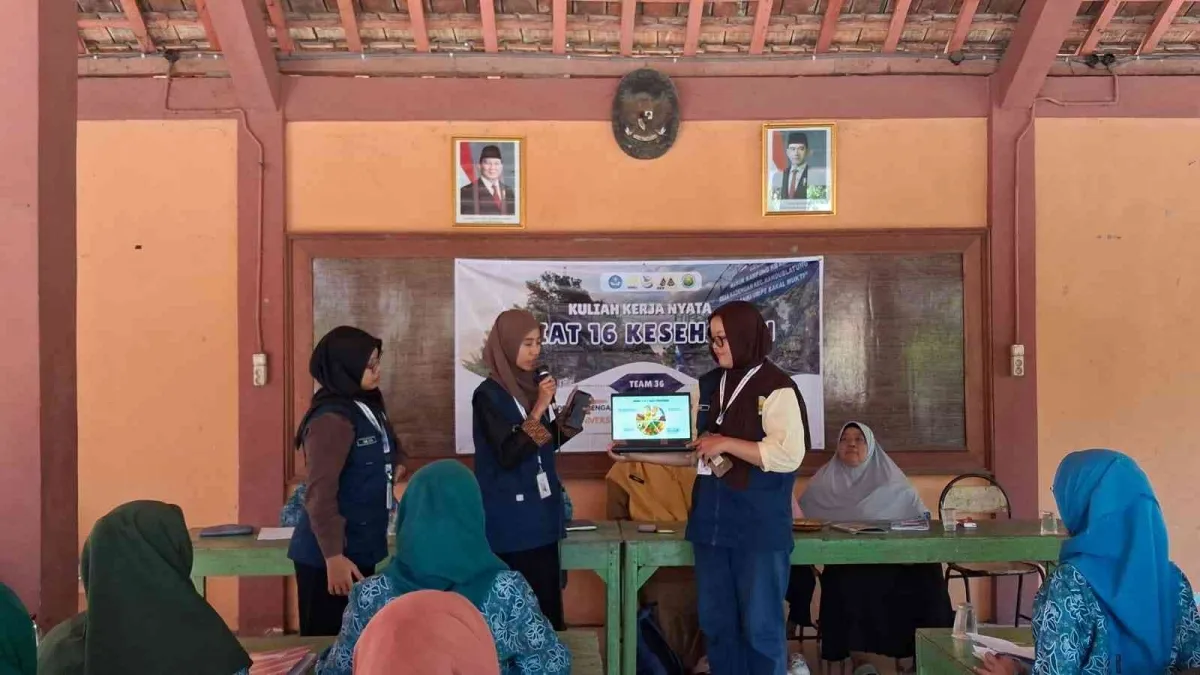 Mahasiswa KKN UNNES Sosialisasikan Program DASHAT untuk Pencegahan Stunting di Desa Kadengan
