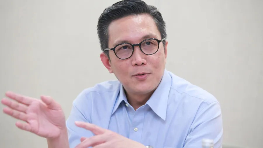 Jeffrey Hendrik Tanggapi Kabar Pencalonan Dirinya sebagai Dirut BEI