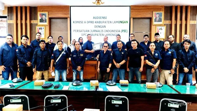 Komisi A DPRD dan PJI Lamongan Jalin Sinergi untuk Dorong Pers Kritis dan Transparansi Publik