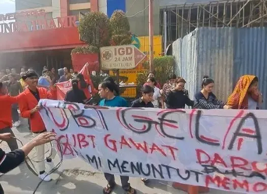 Mahasiswa UBT Medan Gelar Aksi Tuntut Transparansi Pengelolaan KIP Kuliah