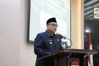 DPRD dan Pemkot Makassar Sahkan Ranperda Perhubungan, Munafri Tekankan Transportasi Terintegrasi