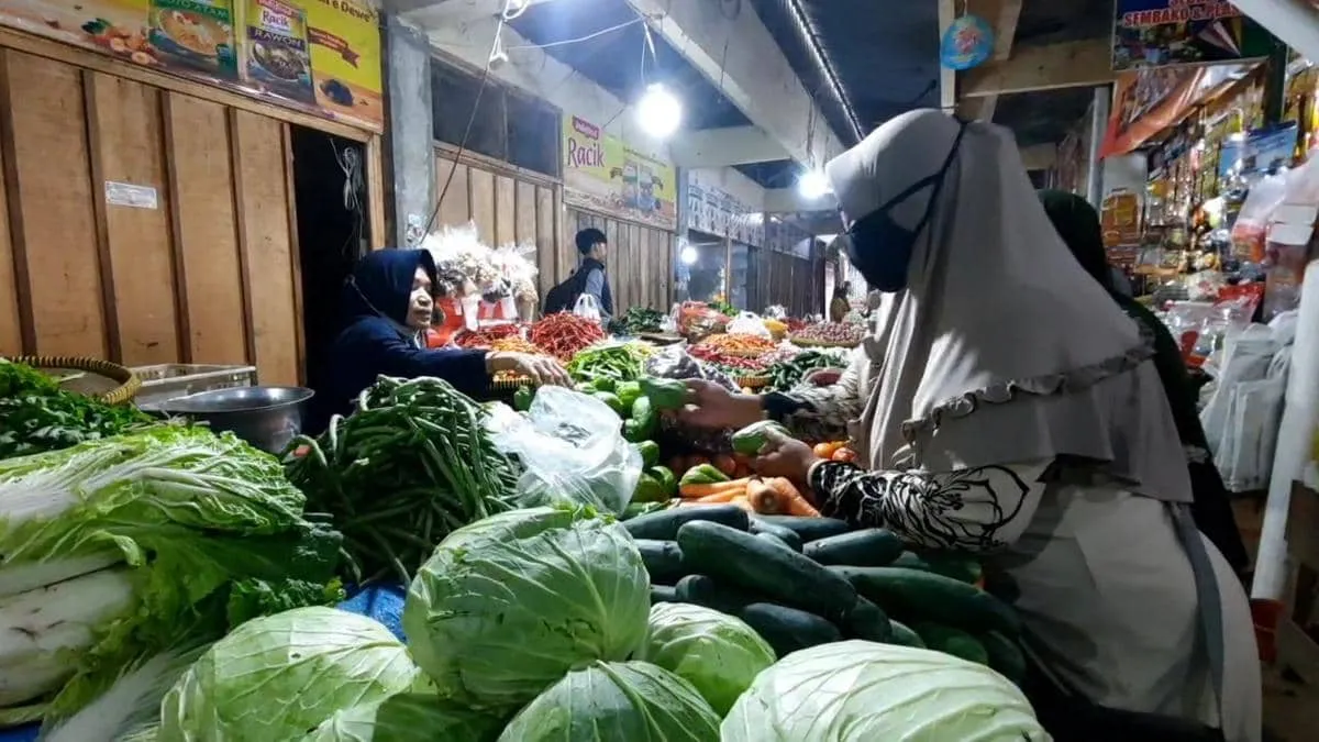 Harga Bumbu Dapur di Pasar Sayur Magetan Naik Jelang Nataru, Warga Kurangi Belanja