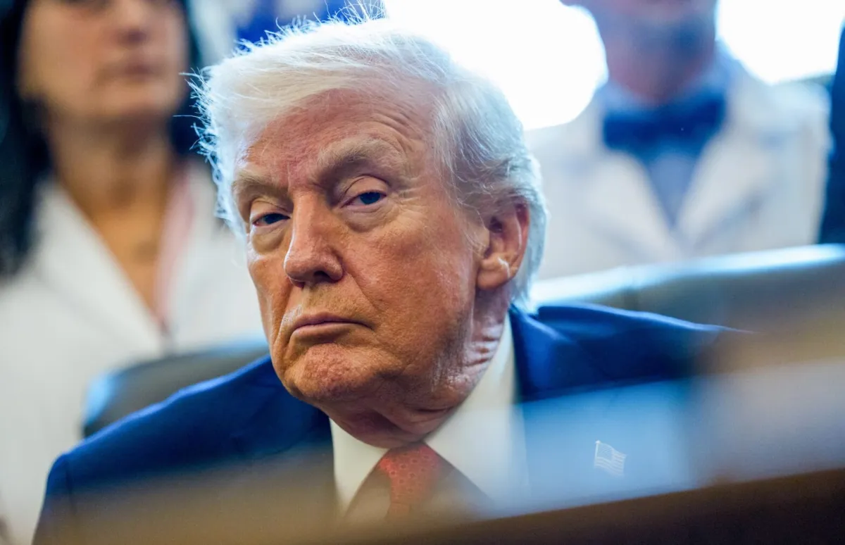 Pemerintahan Trump Dorong Koalisi Internasional untuk Pulihkan Pelayaran di Selat Hormuz