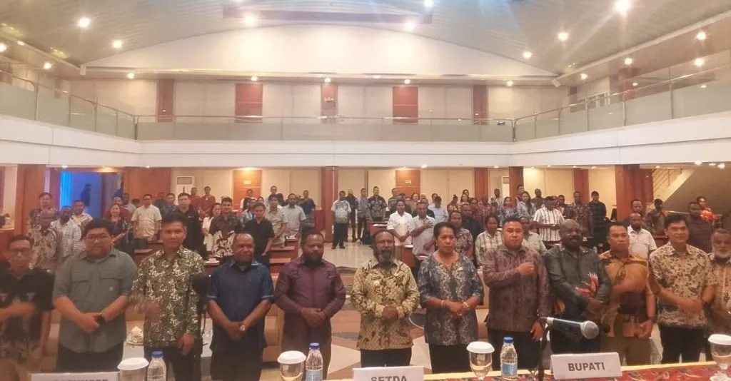 Bupati Tolikara Tekankan Pengelolaan Keuangan Daerah yang Transparan melalui SIPD
