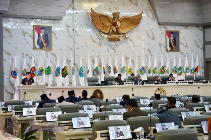 DPRD Jabar Percepat Pembahasan Ranperda Pertanggungjawaban APBD 2025, Tekankan Transparansi dan Akuntabilitas