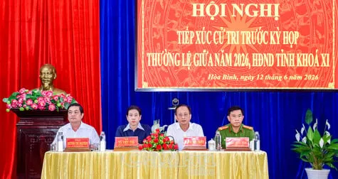 Pemilih di Hoa Binh dan Ninh Quoi Soroti Penerangan Jalan, Harga Pupuk, hingga Pencemaran Lingkungan