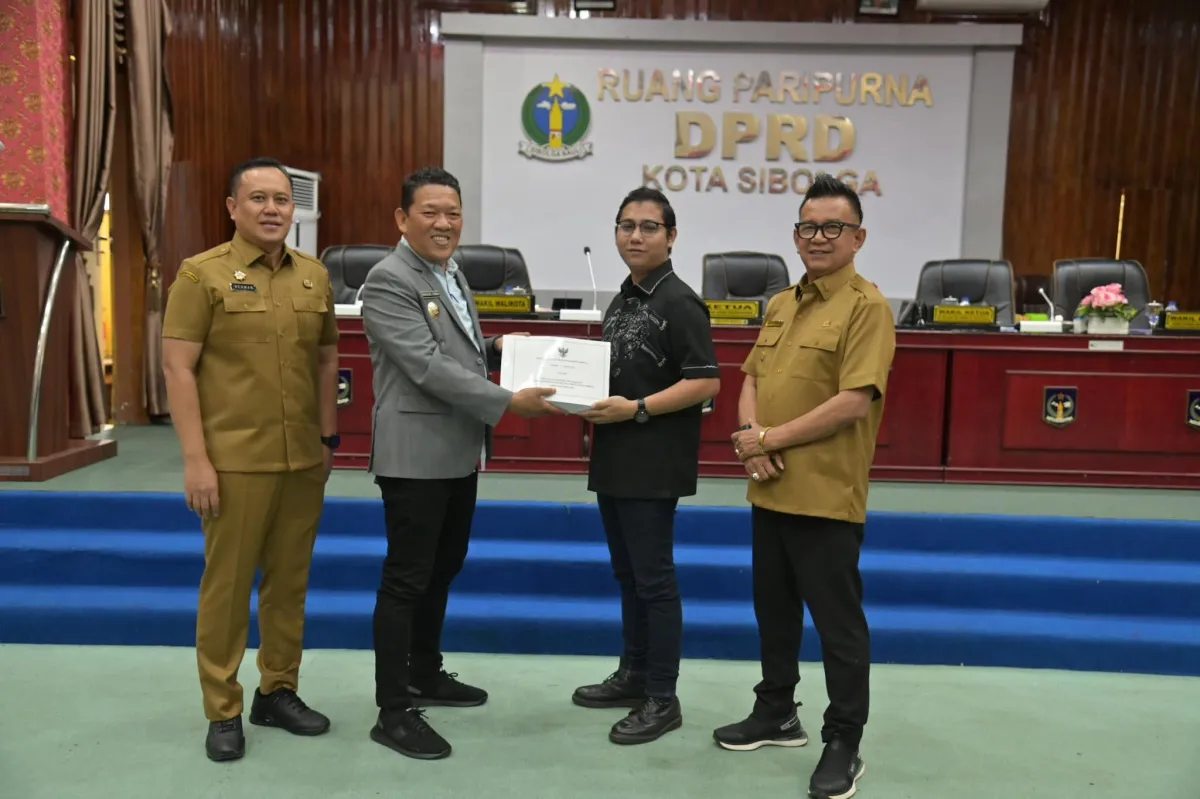 Wakil Wali Kota Sibolga Sampaikan Ranperda Pertanggungjawaban APBD 2025 di Paripurna DPRD