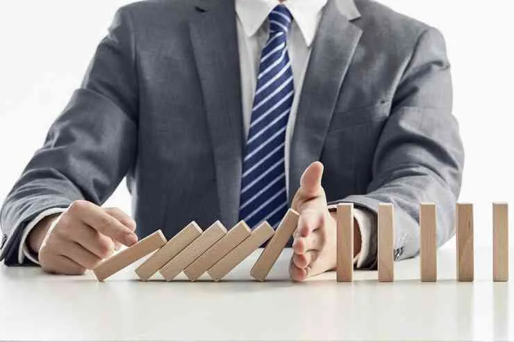 Panduan Realistis Memulai Bisnis: Mengelola Ragu, Menguji Pasar, dan Melangkah Bertahap