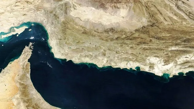 Kekhawatiran Penutupan Selat Hormuz Meningkat, Pasokan Minyak Global Terancam