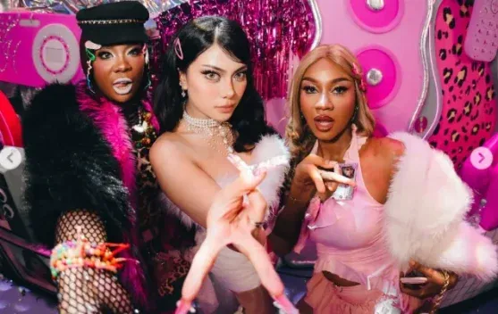 Mengenal Gyaru Style, Tren Mode Jepang yang Kembali Viral di Media Sosial