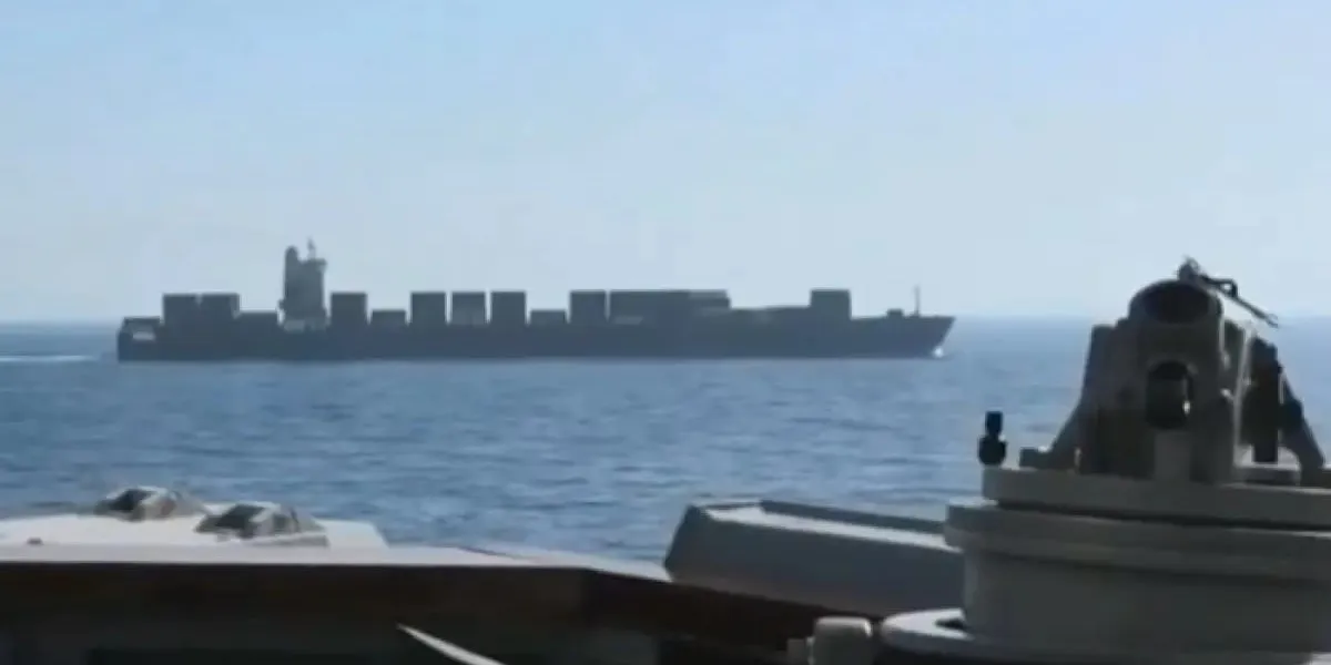 China Peringatkan AS Usai Penyitaan Kapal Kargo Iran di Selat Hormuz