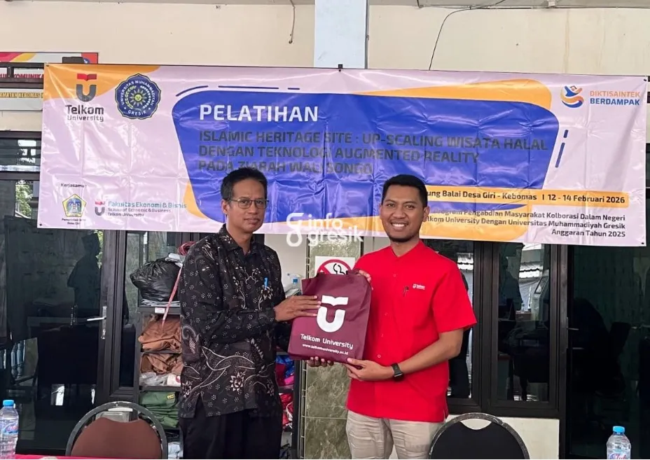 Makam Sunan Giri Kenalkan Aplikasi AR, Peziarah Bisa Akses Rekonstruksi 3D Giri Kedaton lewat Ponsel
