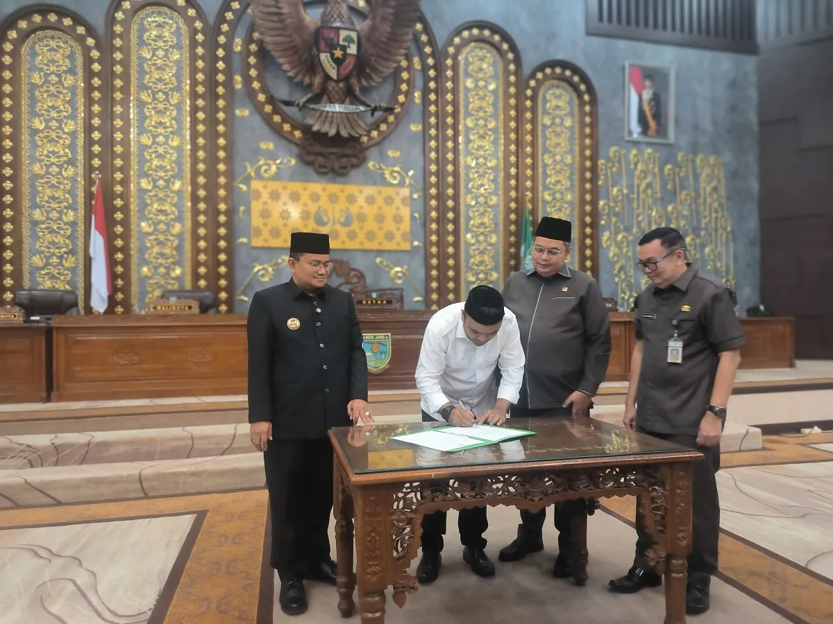 Wali Kota Jambi Sampaikan LKPJ 2025, Ekonomi Tumbuh dan Ketimpangan Menurun
