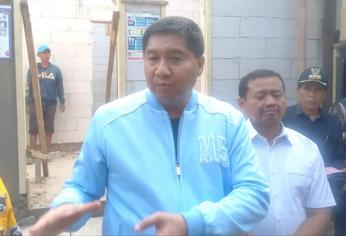 Maruarar Sirait Tegaskan Transparansi Saat Tinjau Program BSPS di Sumedang, Kepala Balai P3KP Jawa II Ditegur