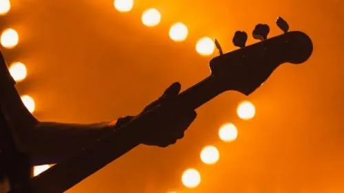 Rupiah Melemah, Musisi Keluhkan Harga Peralatan Musik Impor Kian Mahal