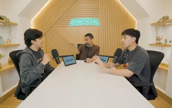 Raditya Dika Bagikan Cara Berinovasi dan Mengatasi Mandek Berkarya saat Berbincang dengan Mario dan Niky