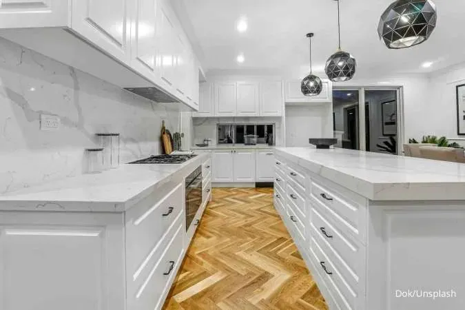 Enam Tren Meja Dapur yang Mulai Ditinggalkan Menjelang 2026, Desain Bergeser ke Material Natural
