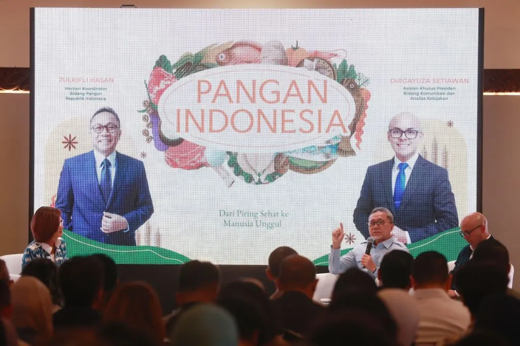 Zulkifli Hasan Luncurkan Buku Pangan Indonesia, Tekankan Ketahanan Gizi Menuju 2045