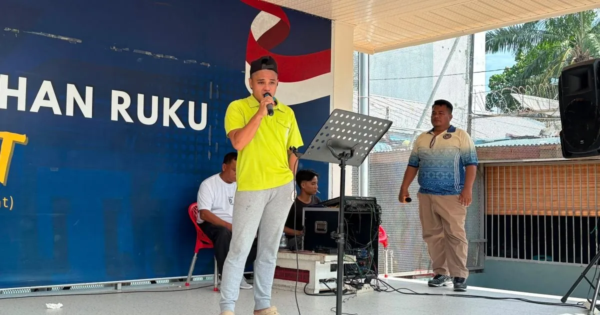 Warga Binaan Lapas Labuhan Ruku Ikuti Panggung Hiburan, Isi Kegiatan dengan Bernyanyi Bersama