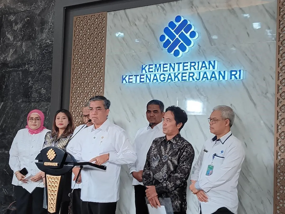 Kemnaker Terbitkan SE WFH dan Optimasi Energi, Tegaskan Upah serta Hak Pekerja Tetap Dibayar