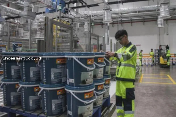 Survei Kadin: Perlambatan Bisnis pada Kuartal I-2026 Bikin Pelaku Usaha Tahan Investasi di Tengah Gejolak Global