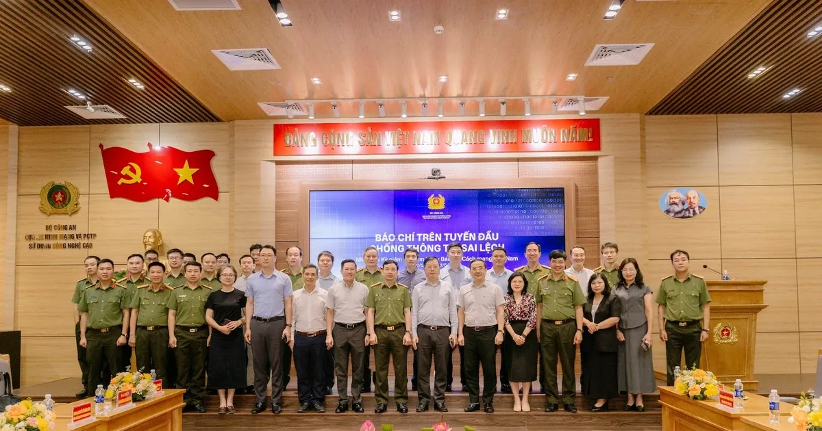 Kementerian Keamanan Publik Vietnam dan Media Bahas Strategi Melawan Disinformasi di Era Digital