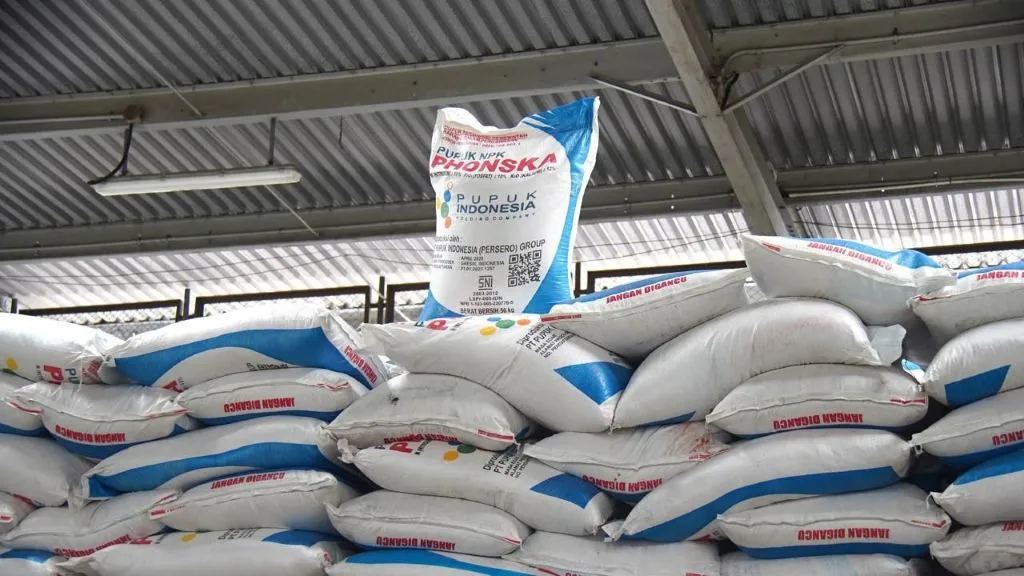 Pemerintah Turunkan Harga Pupuk Bersubsidi 20% di Tengah Lonjakan Harga Global