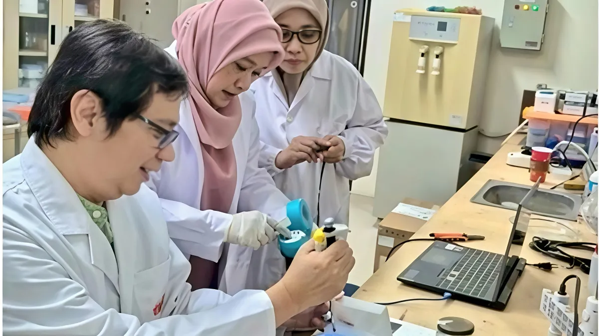 Peneliti UIN Jakarta dan UIN Maliki Malang Kembangkan Alat Portabel untuk Deteksi DNA Babi