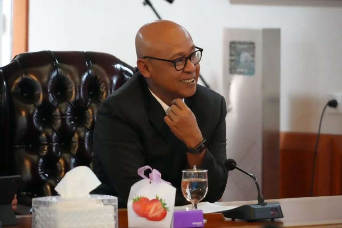 PT Surveyor Indonesia dan ICDX Teken MoU untuk Perkuat Ekosistem Sertifikat Energi Terbarukan