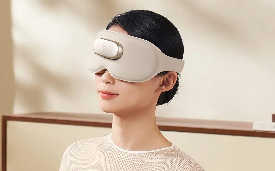 Xiaomi Perkenalkan Mijia Smart Massage Eye Mask Warna Light Sand untuk Pasar Tiongkok