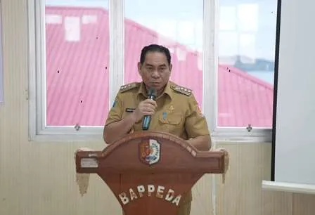 Bupati Fakfak: Penerapan Aplikasi SRIKANDI Tanggung Jawab Seluruh OPD
