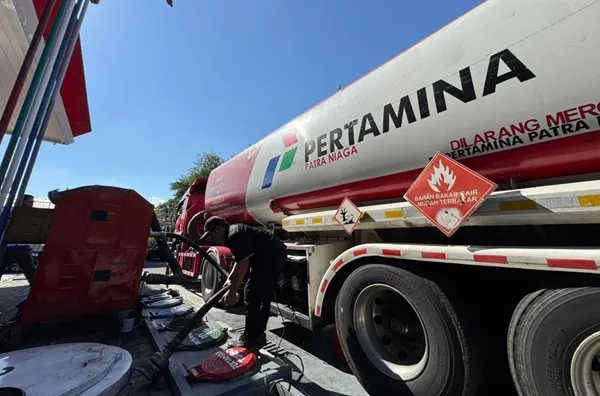 Ketegangan di Selat Hormuz Memanas, Pasokan Energi Global Terancam