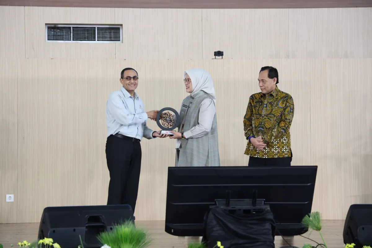 Ribuan Mahasiswa Untirta Ikuti Pelatihan Literasi Keuangan untuk Cegah Praktik Keuangan Ilegal