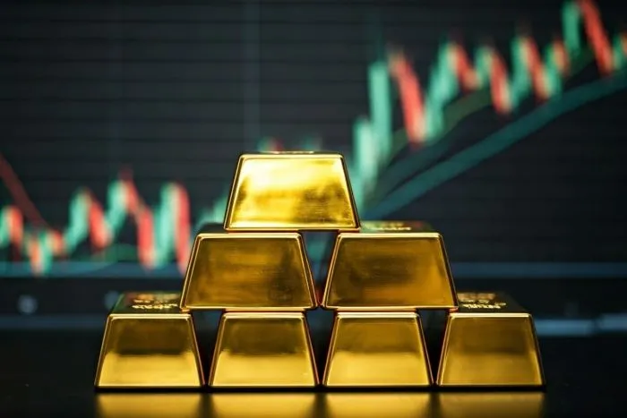 Harga Emas Dunia Mendekati 4.600 Dolar AS, Rupiah Tertekan di Ambang Rp17.000