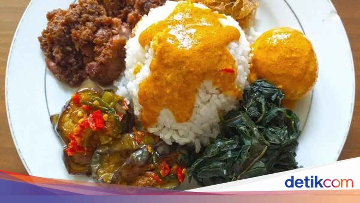 Cara Menyantap Nasi Padang agar Lebih Terkontrol, Ini Anjuran Ahli Gizi