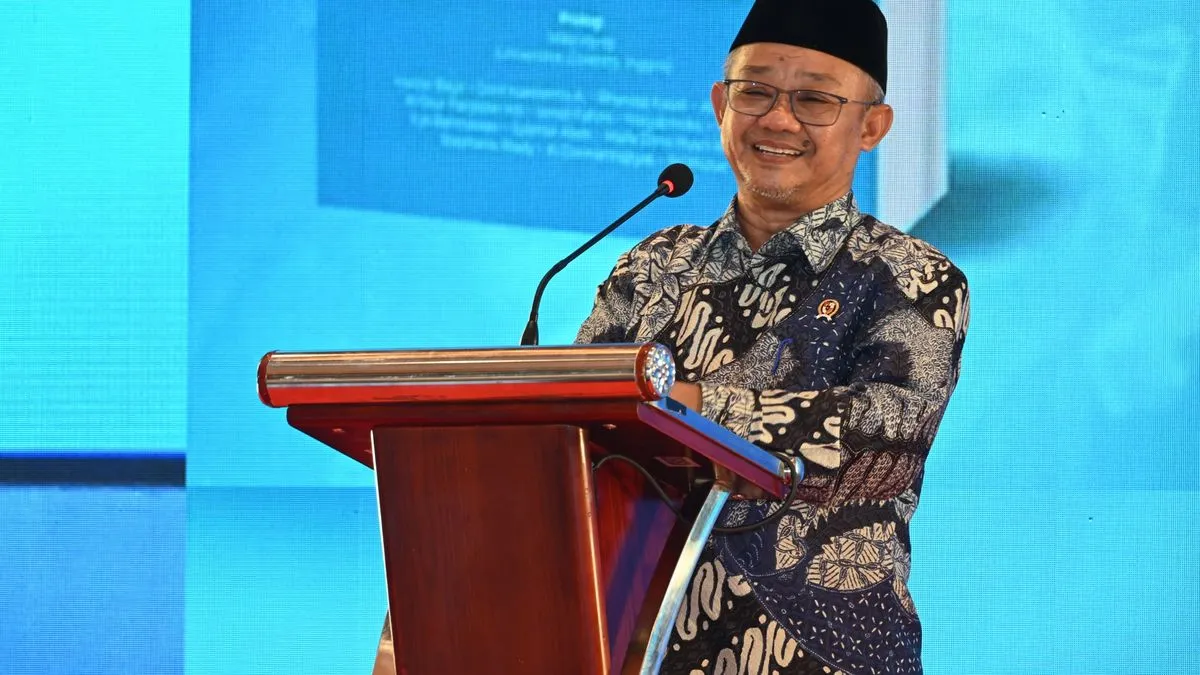 Cek Fakta: Klaim Mendikdasmen Buka Program Dana Bantuan Pensiunan 2026 di Medsos adalah Hoaks