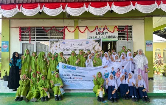 Prodi Gizi FKM Unand Beri Edukasi Gizi untuk Remaja Putri di SMPN 5 Padang
