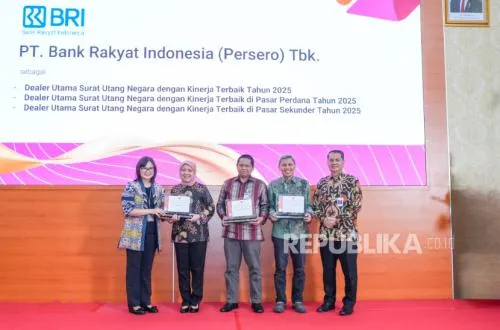 BRI Sabet Tiga Penghargaan Dealer Utama Kinerja Terbaik 2025 dari Kemenkeu