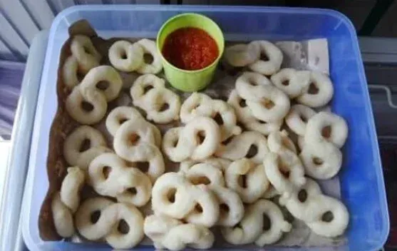 Kue Tuli-Tuli Khas Kendari: Berawal dari Ngidam, Usaha Nuraeny Tumbuh Sejak 2017